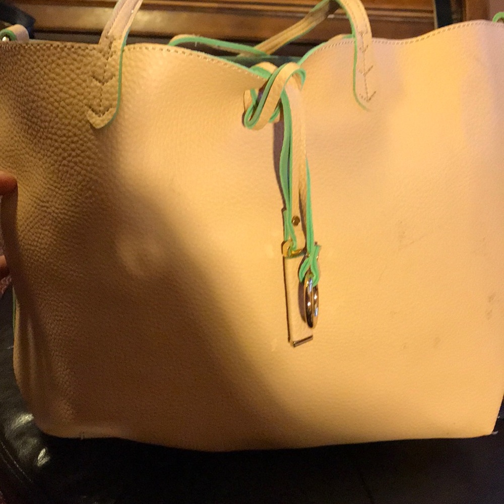 TOTE bag